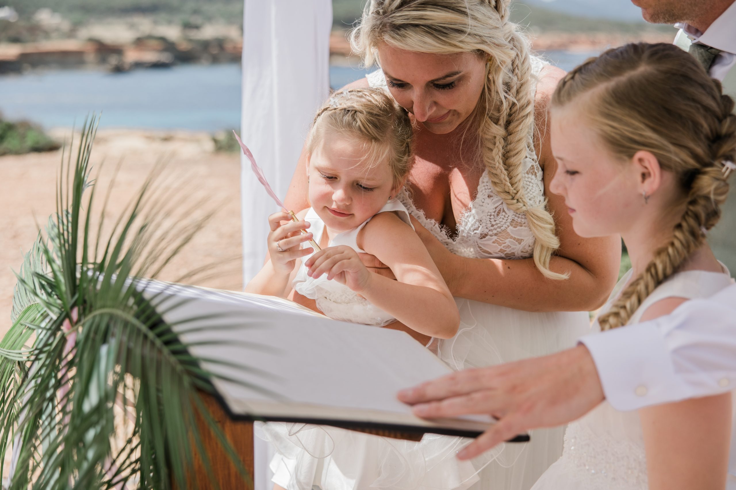 Zondag - Ceremonie - Bruiloft Ibiza Sander en Bea 20 21 en 22 mei 2022 door Lisanne van der Ploeg-216